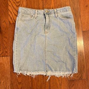 Size M light blue jean skirt